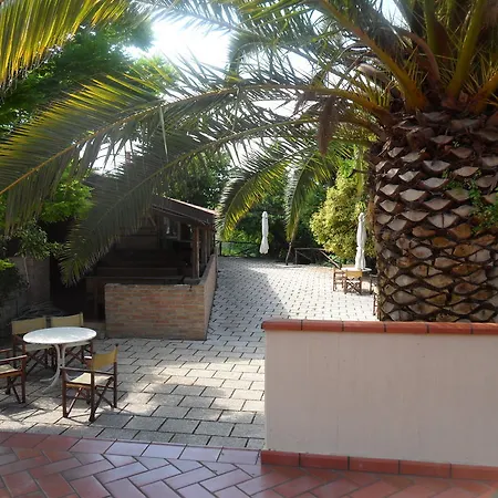 Hotel Fattoria Cerreto